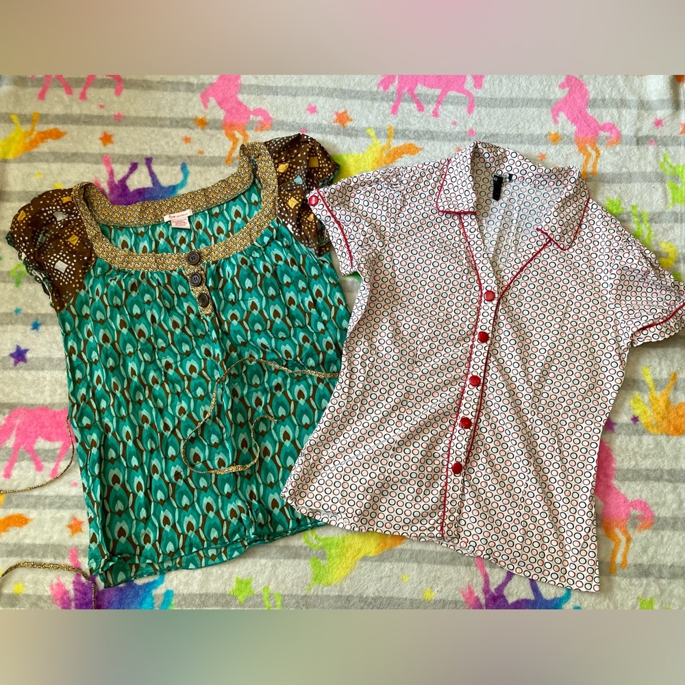 🦚Lot of 2 Vintage Y2K 2000s Blouses Fire Los Angeles and FANG, size Large